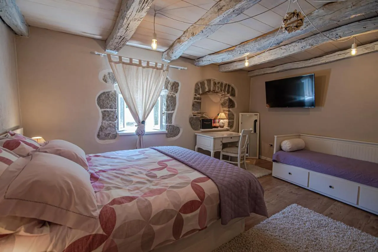 Willa Spod Korit - Brgudac, Opatija With Hot Tub And Free Parking Dom wakacyjny Brgudac