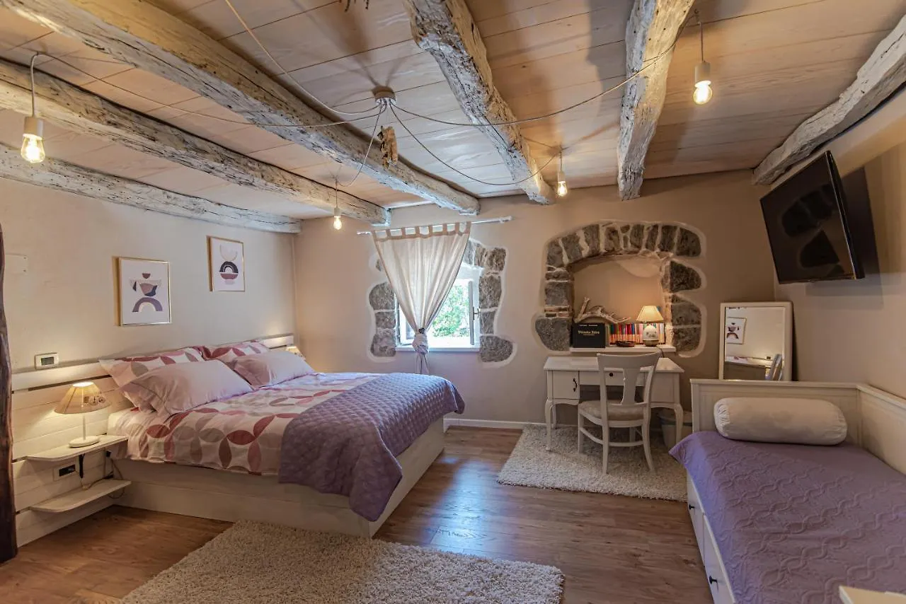 Dom wakacyjny Willa Spod Korit - Brgudac, Opatija With Hot Tub And Free Parking Chorwacja