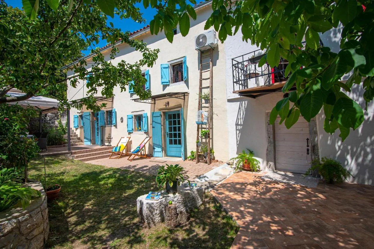 Willa Spod Korit - Brgudac, Opatija With Hot Tub And Free Parking 0*, Brgudac