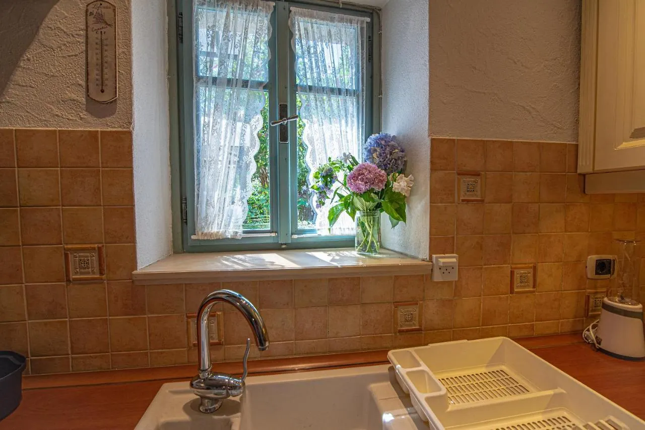 Willa Spod Korit - Brgudac, Opatija With Hot Tub And Free Parking Brgudac